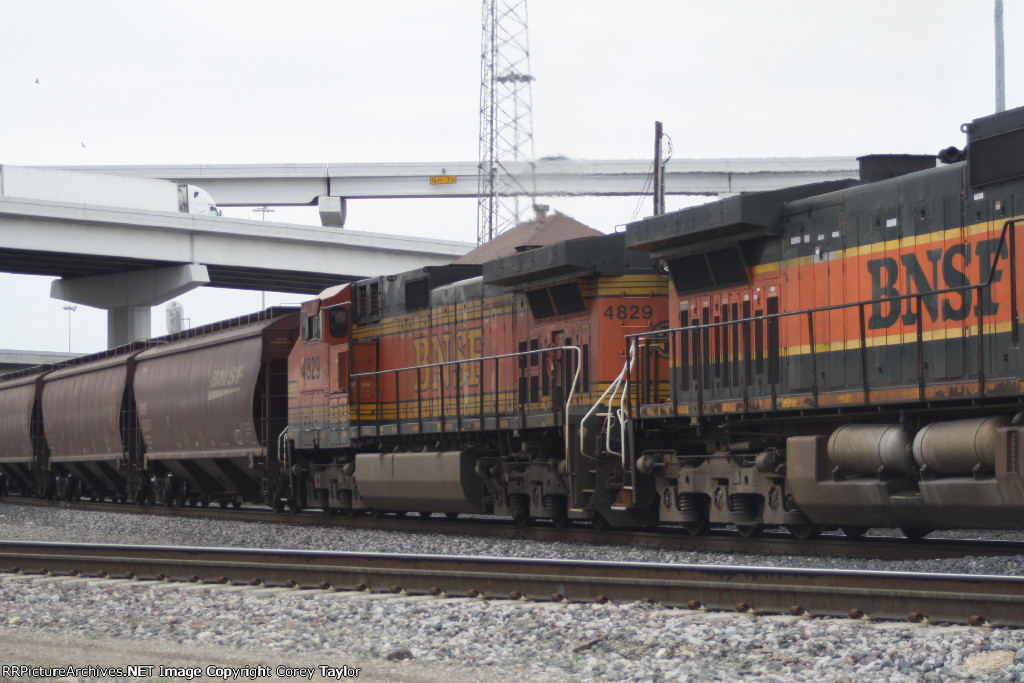 BNSF 4829